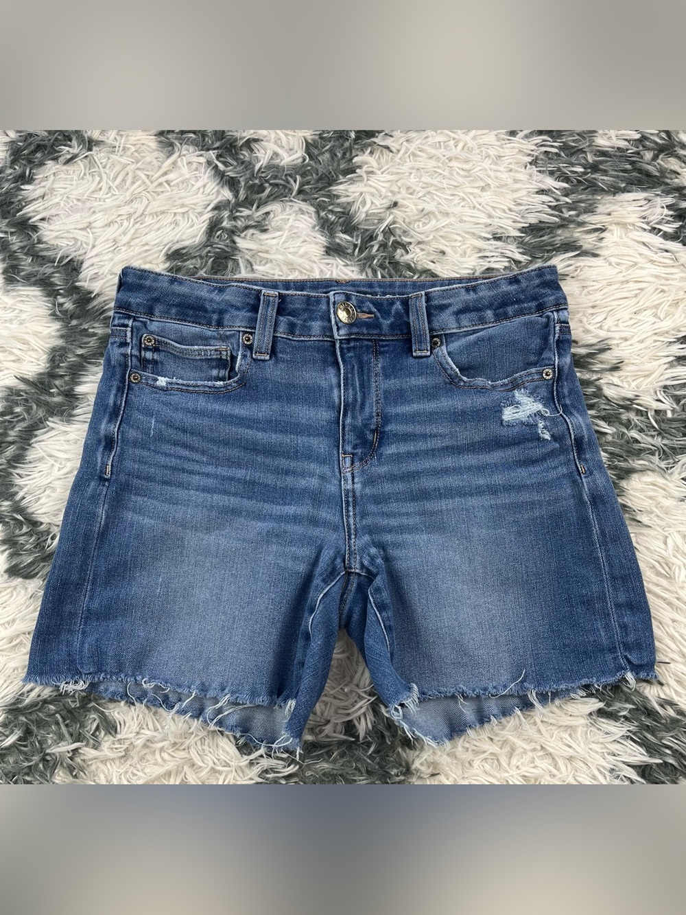 American Eagle Women’s Blue Midi Jean Shorts Size 10